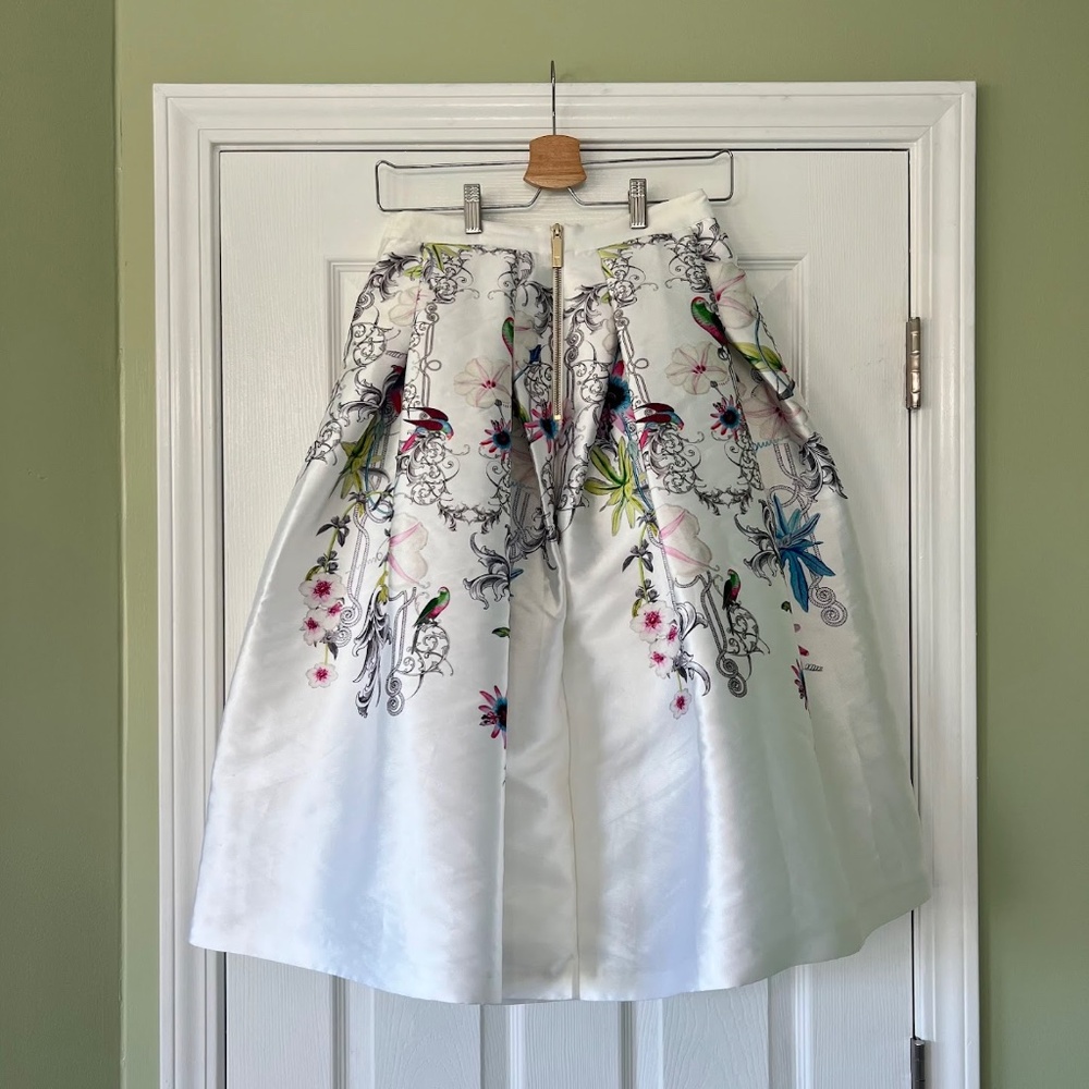 Ted Baker White Floral Petale Passion Flower Full Midi Skirt Size 1 - Picture 6 of 15